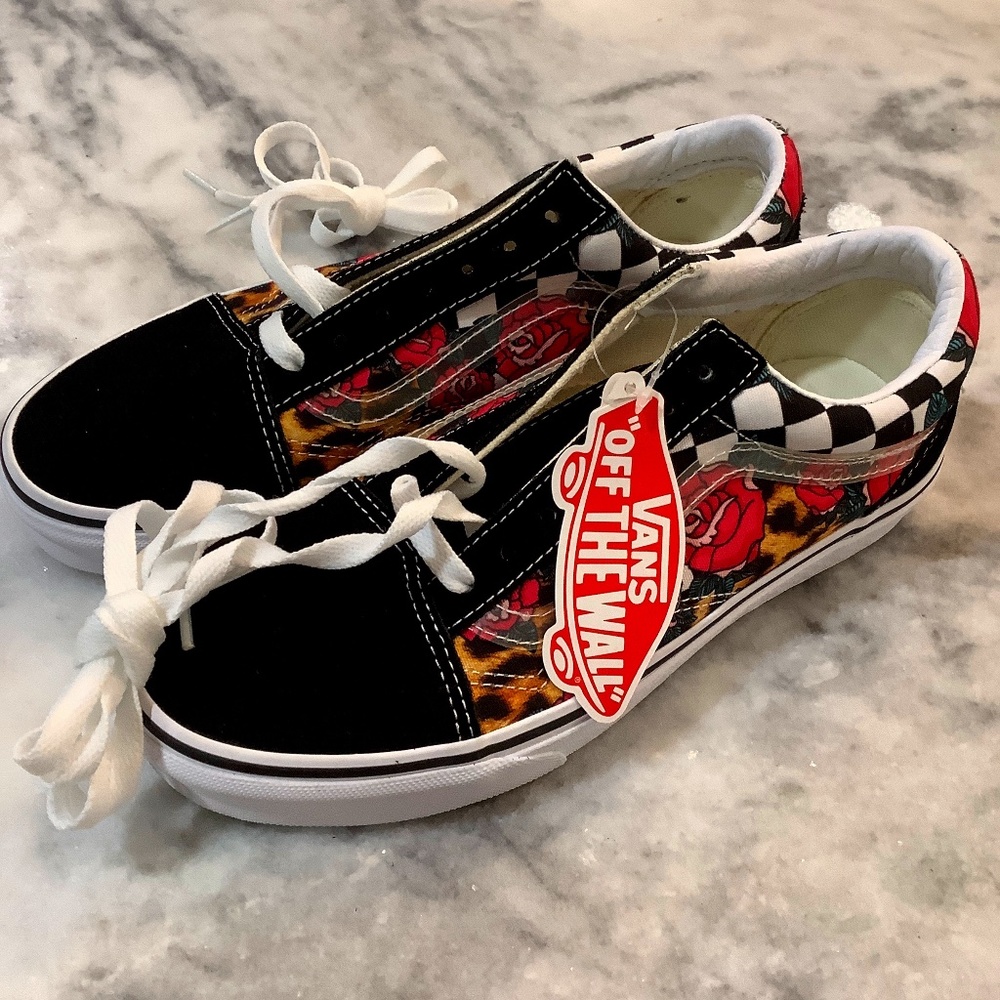 New Vans Old Skool Rose Leopard Animal Print Check Black Suede and White NWT